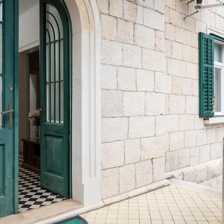 Celio-cega For 4+2, Center Trogir